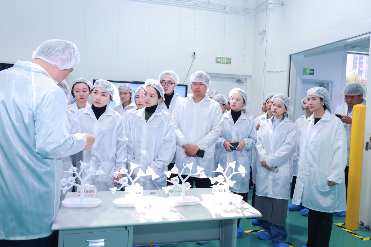 贝亲上海青浦工厂溯源之旅：见证母婴用品科学先进生产力
