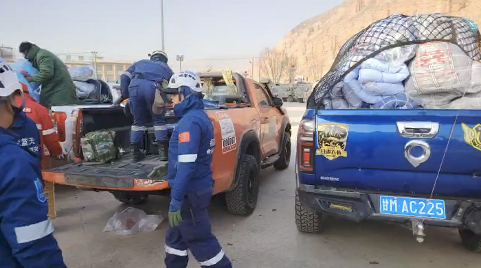 抗震救灾 携手同行 长城炮向甘肃灾区捐赠车辆并推出关怀服务