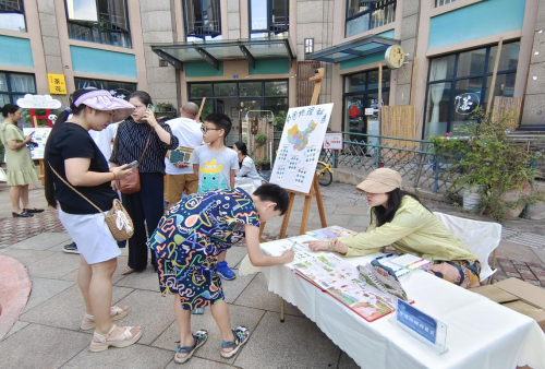 “践行科普为民·共创美好生活” — 牛沙路社区科普集市点亮科学之光