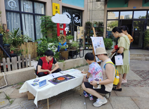 “践行科普为民·共创美好生活” — 牛沙路社区科普集市点亮科学之光