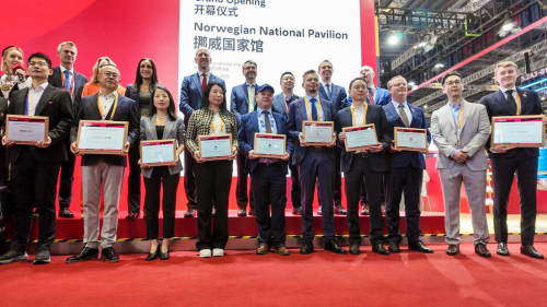 高光收官！极光态联动DanVitas丹维斯闪耀第八届进博会！诠释北欧营养新高度！